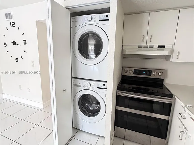 6926 NW 166th Ter #1302 — Photo 26