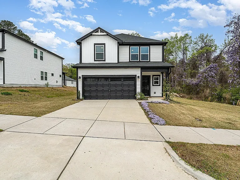304 Diversity Way — Photo 2