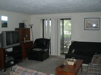 4th image of 24 South St Unit 101