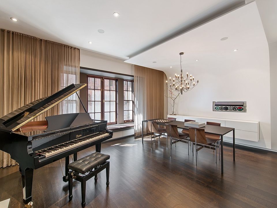 1st image of 1 W 64th St APT 3C