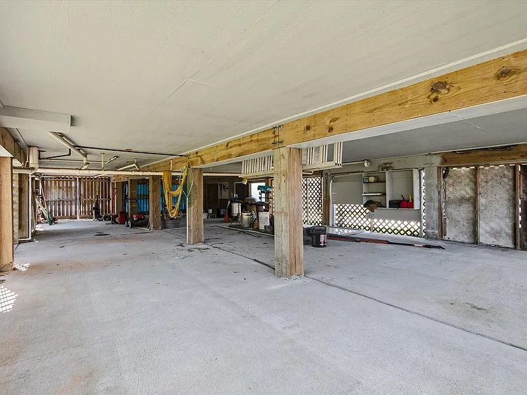 1618 Bayou Shore Dr — Photo 32