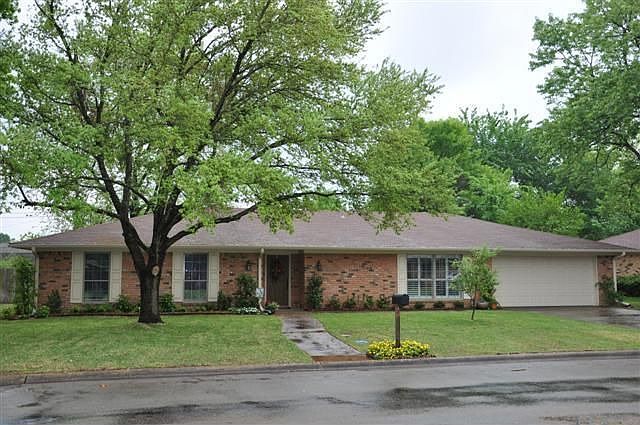1st image of 432 Vonda Dr