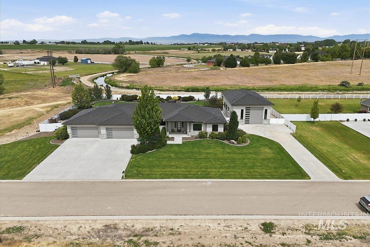 2978 S Elevation Pl, Nampa, ID 83687 | Zillow
