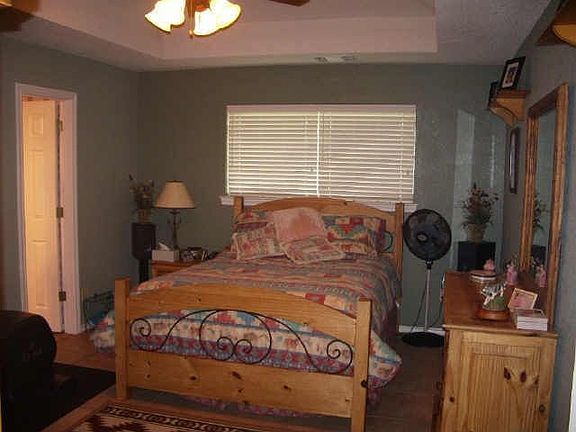5th image of 8905 Hickory Hill Dr
