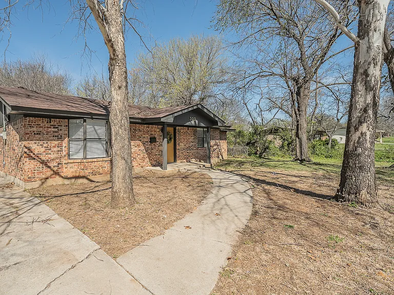 302 W Hale Ave — Photo 29