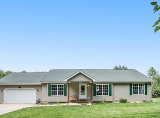 57080 Day Rd, Three Rivers, MI 49093