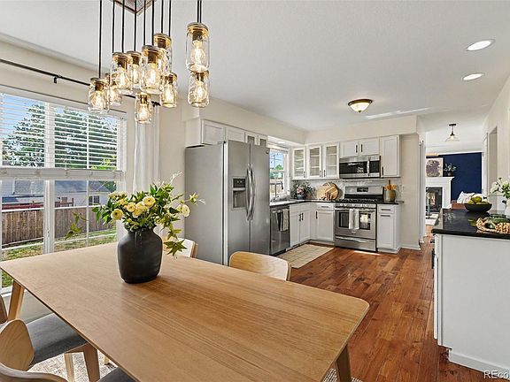 4th image of 4660 S Wright Way