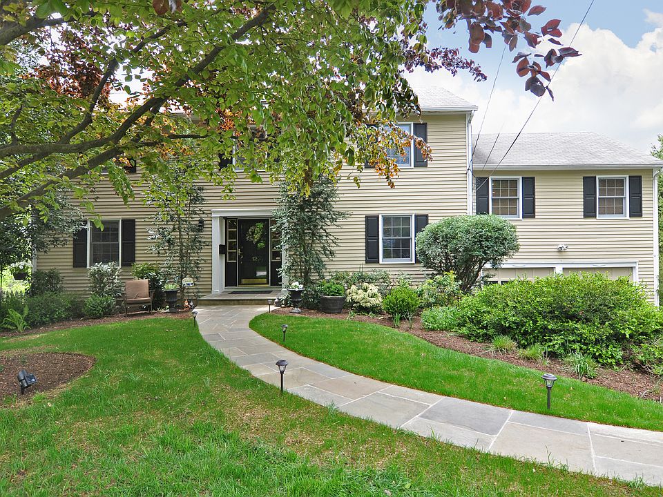 1st image of 12 Zinsser Way