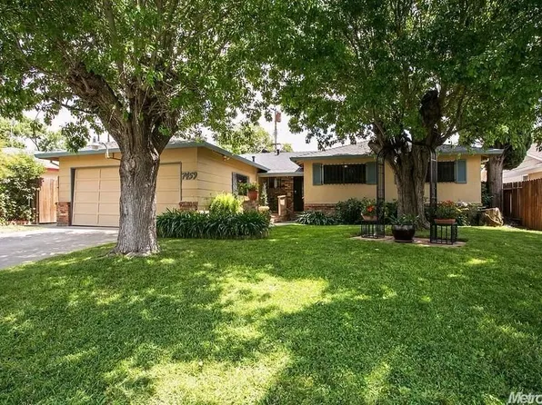 7459 Cosgrove Way, Sacramento, CA 95822