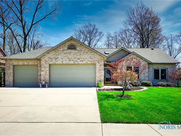 1935 Nicklaus Dr, Findlay, OH 45840