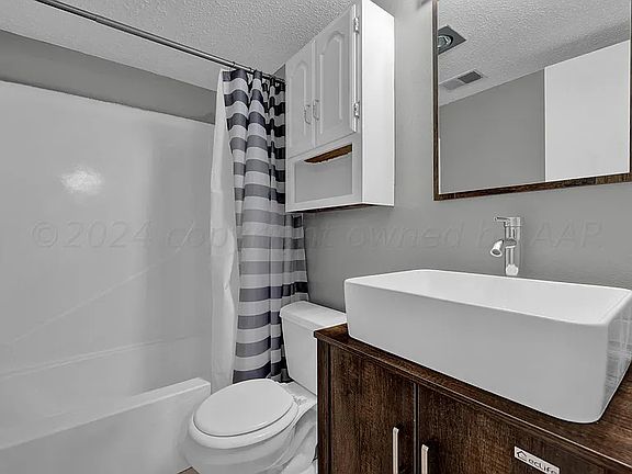4th image of 21 Cherrywood Sq