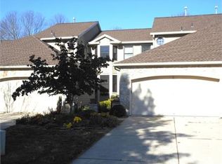 9 Overlook Ct, Lambertville, NJ 08530
