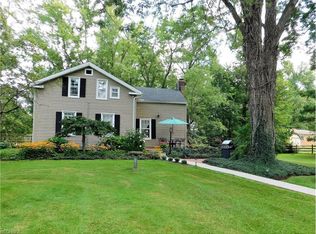 7425 Mulberry Rd, Chesterland, OH 44026