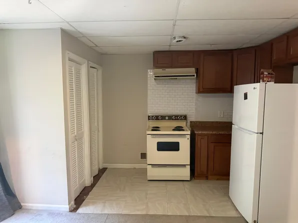 (undisclosed Address), Upper Marlboro, MD 20774