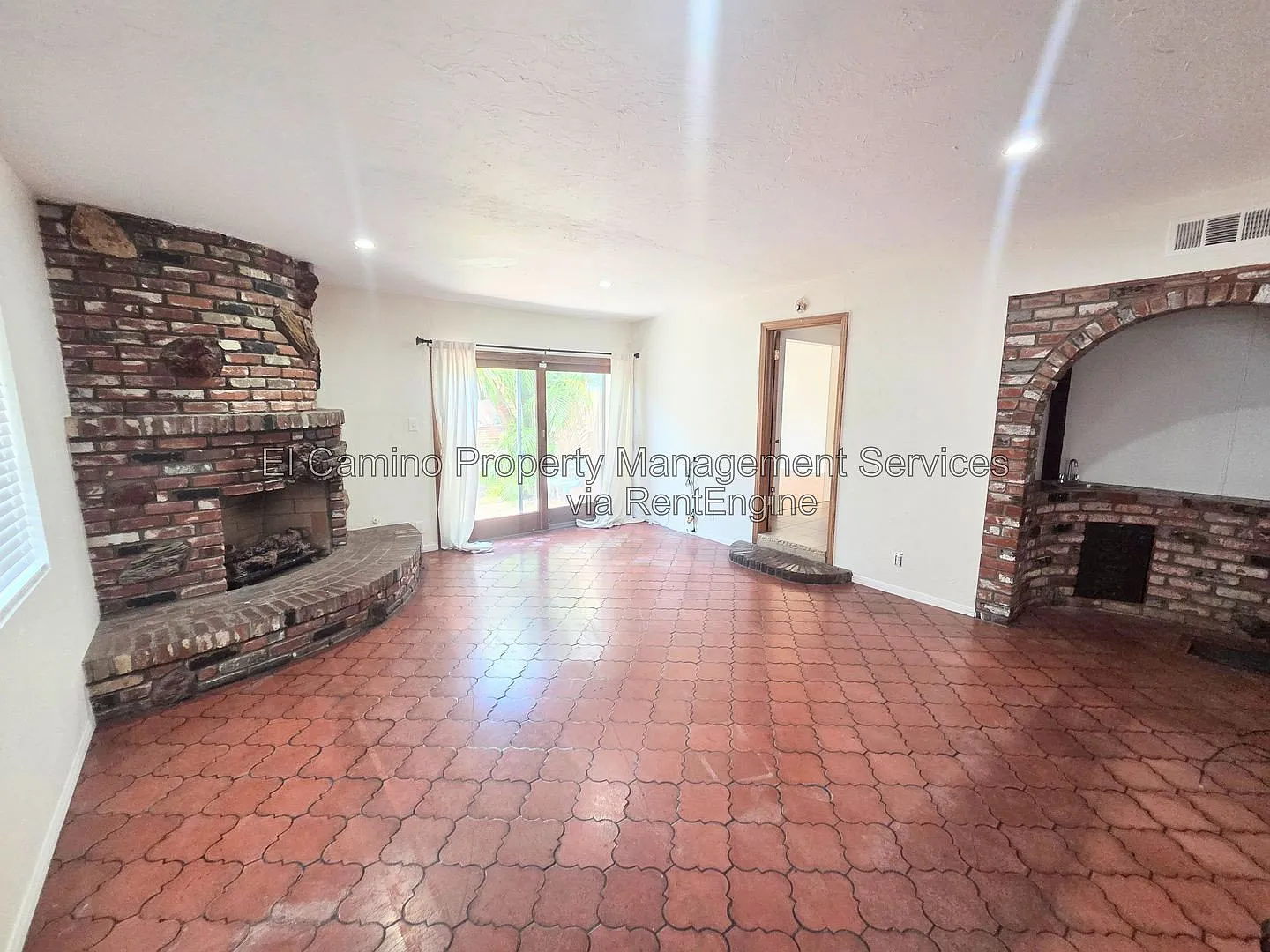 4 bed, 2.0 bath, $4,200 — Photo 3