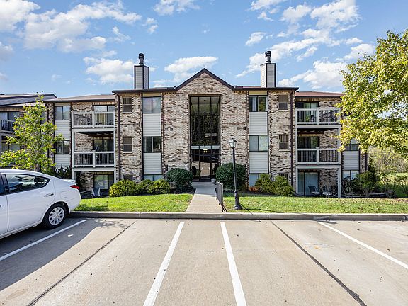 2nd image of 14 Woodland Hills Dr Suite 2
