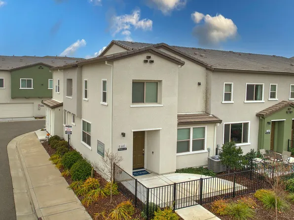 5691 Whimsical Ln, Sacramento, CA 95835
