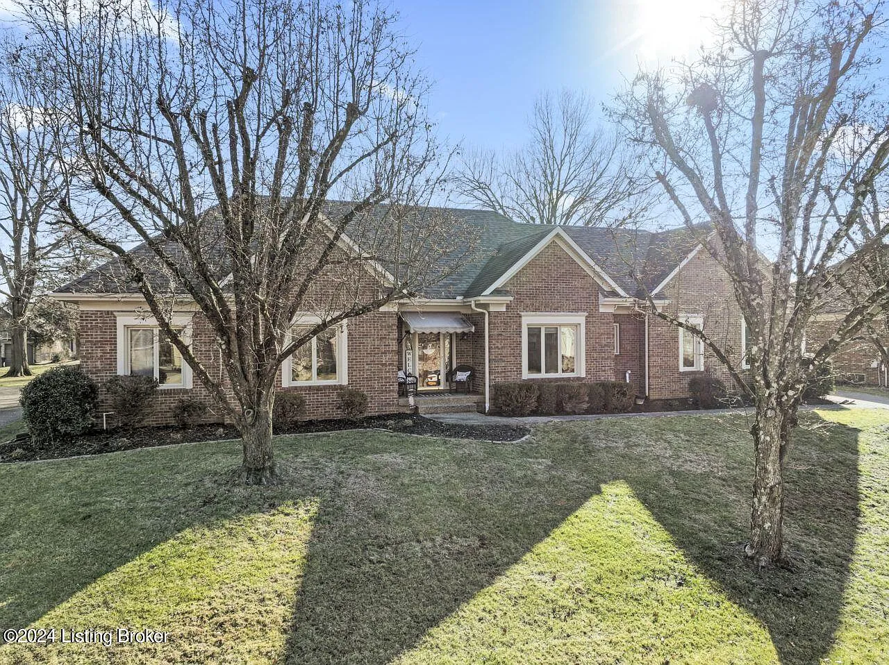 4407 Renaissance Dr photo 1