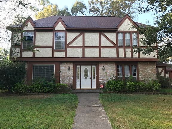 2nd image of 5718 Upper Lake Dr