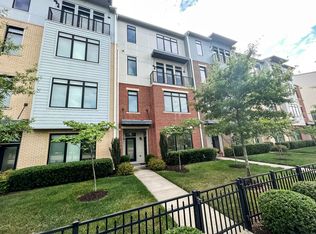 1512 Ribbon Limestone Ter SE, Leesburg, VA 20175