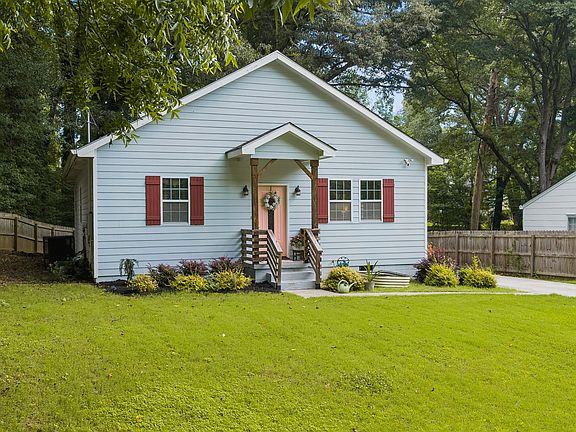 3rd image of 2533 Romain Way