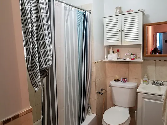 Rented by Arvik Group Real Estate | media 42