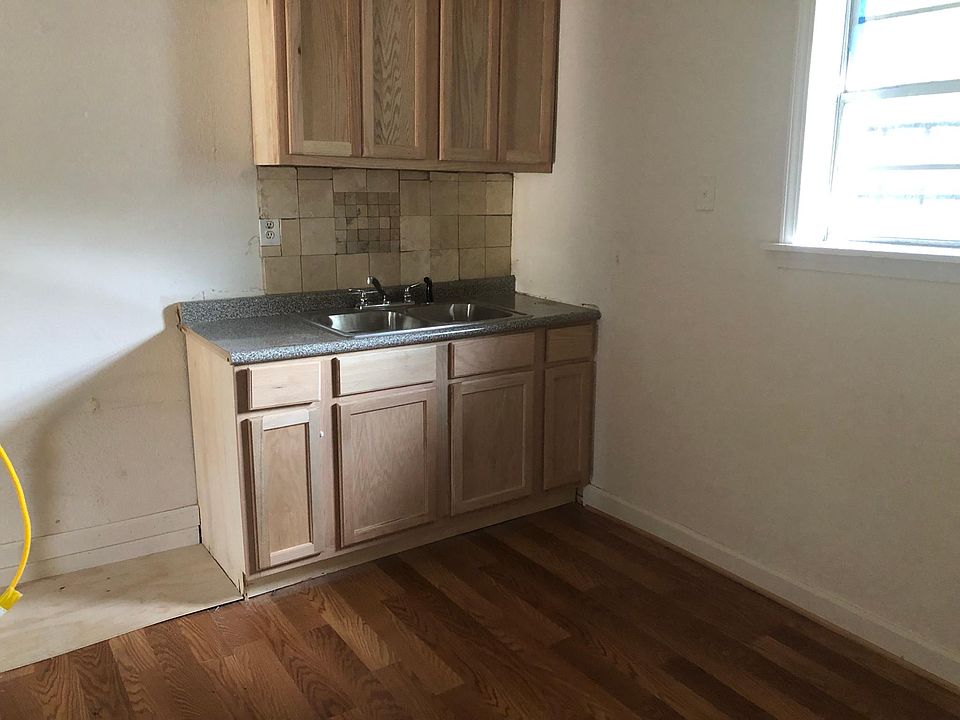 1st image of 2143 Stovall Ave