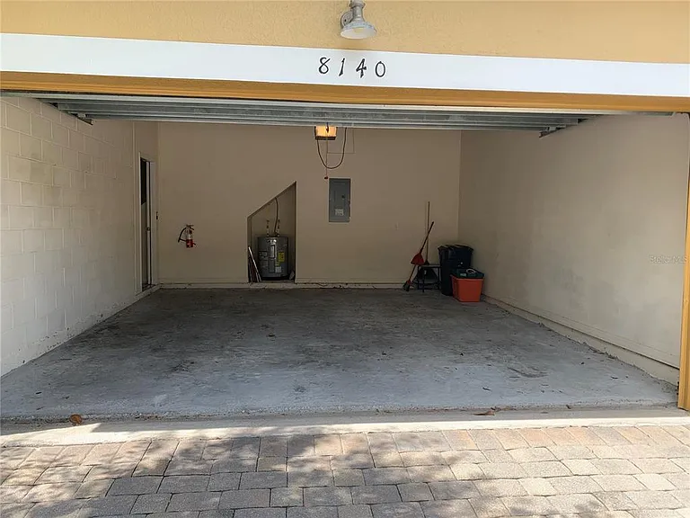 8140 Serenity Springs Dr — Photo 31
