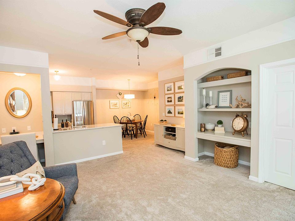 1st image of 2801 Chancellorsville Dr APT 1211
