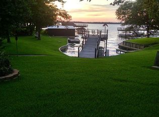 79 Shoreline Dr, Malakoff, TX 75148