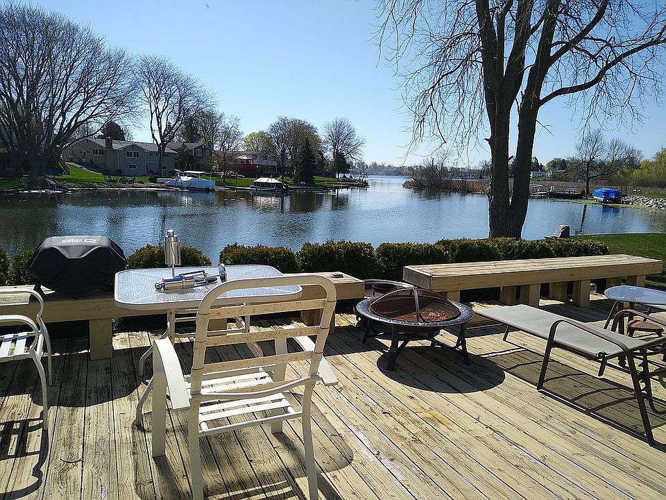 1st image of 359 Beverly Estates Dr
