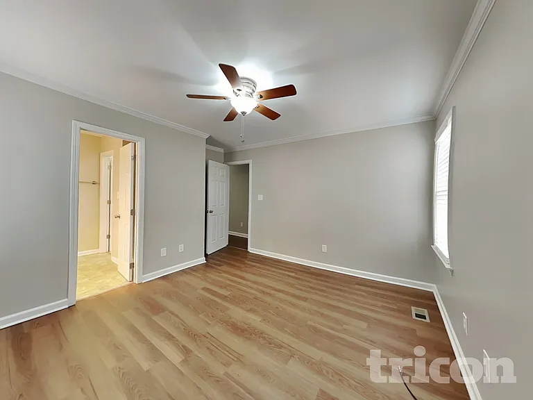 1004 Girder Ct — Photo 7