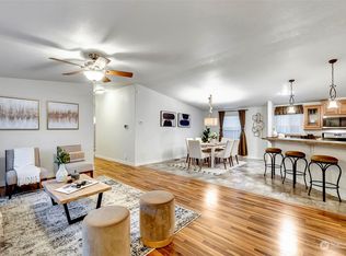 18425 NE 95th St UNIT 138, Redmond, WA