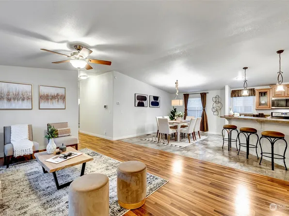 18425 NE 95th Street #138, Redmond, WA 98052