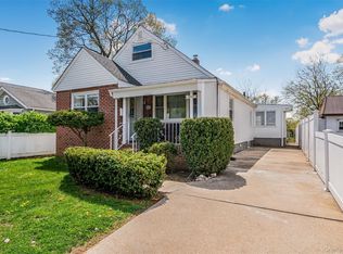 1445 Rosser Avenue, Elmont, NY 11003