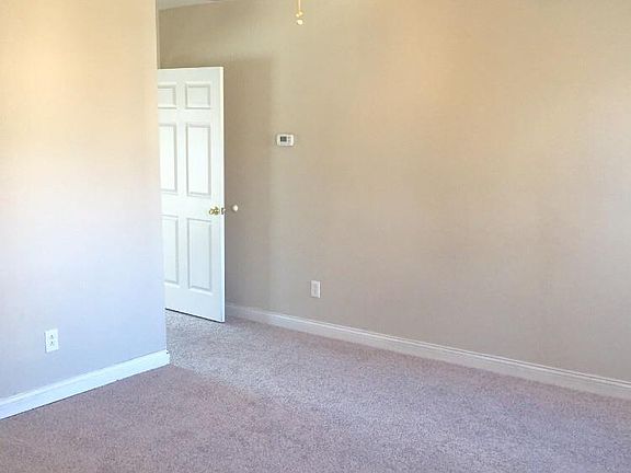 3rd image of 513 Ann St APT 3