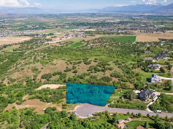 690 S Woodland Hills Dr, Salem, UT 84653