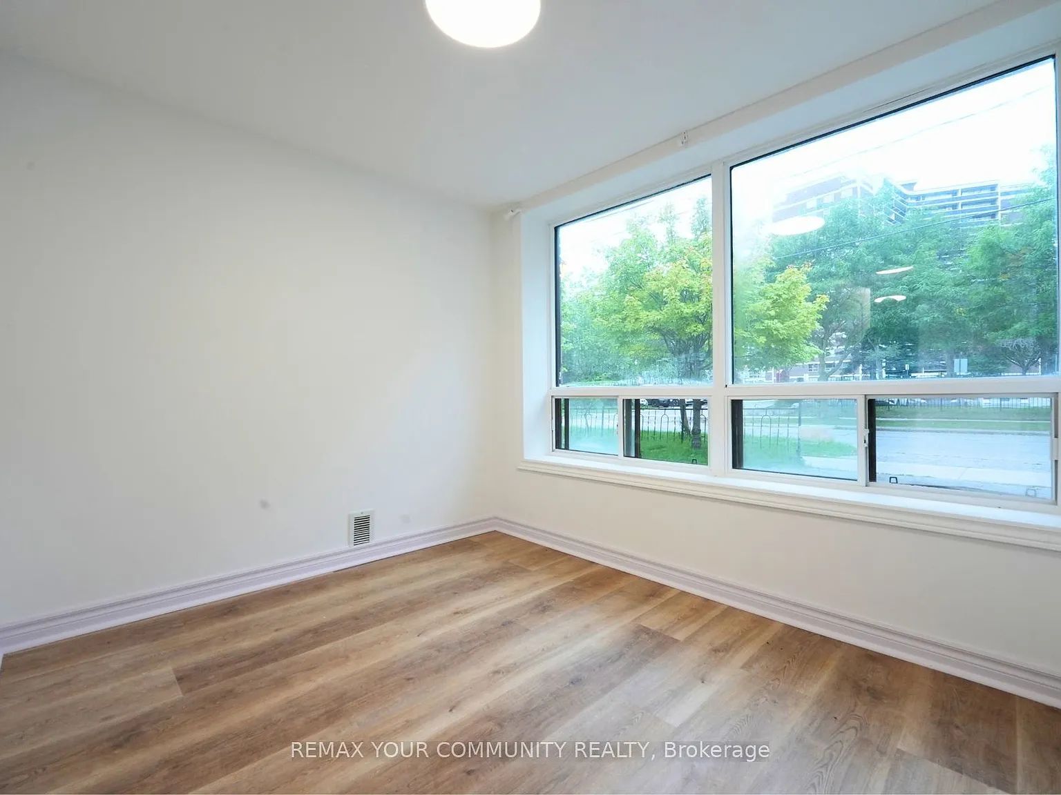 1 bed, $1,695 — Photo 3