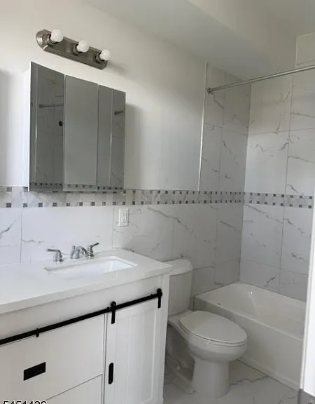 181 S Munn Ave #4 — Photo 11