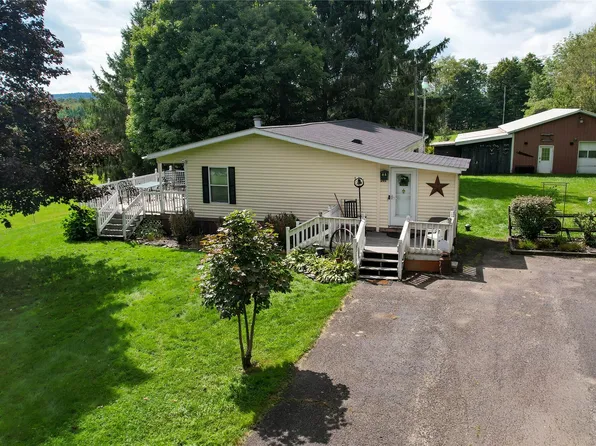 295 Columbus Hill Rd, Sherburne, NY 13460