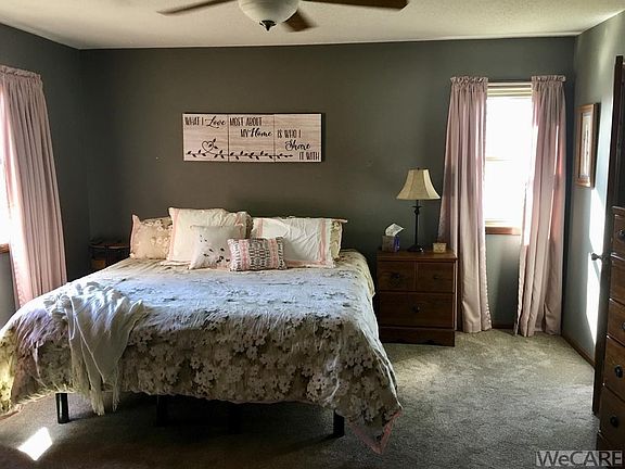 5th image of 4803 Willow Dr