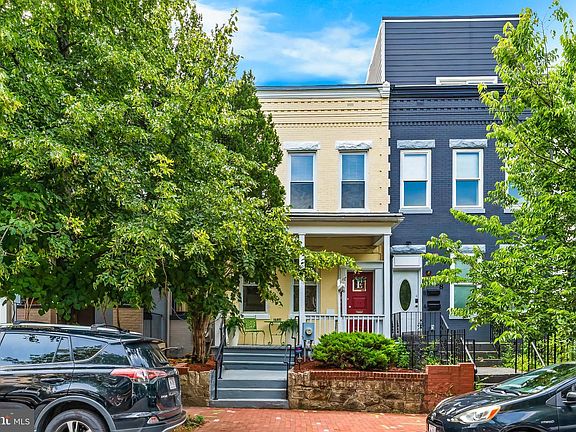 3rd image of 36 Randolph Pl NW