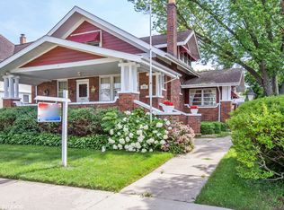 9 Washington St, Algonquin, IL 60102