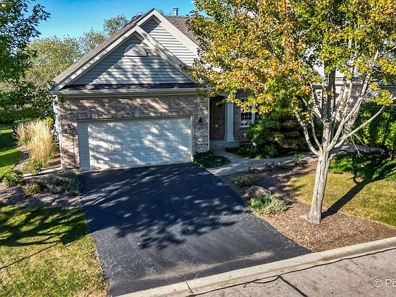 5th image of 3821 Willow View Dr
