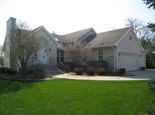 10545 Chicory Ridge Way, Roscoe, IL 61073