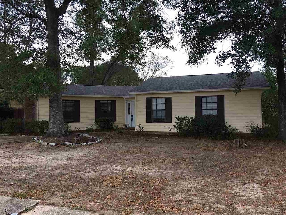 1st image of 4010 Nowlinbury Dr