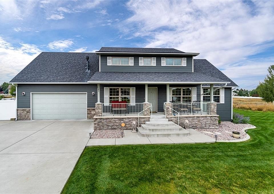 1st image of 560 Toluca Dr