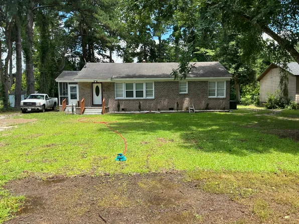 1912 Mechanicsville Rd, Florence, SC 29501