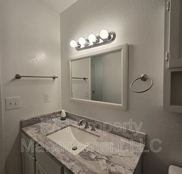 8728 E Arthur Cir — Photo 12