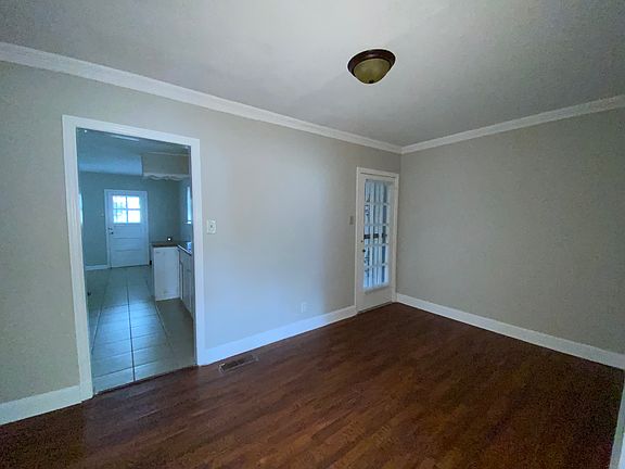 5th image of 1355 Wrenwood St